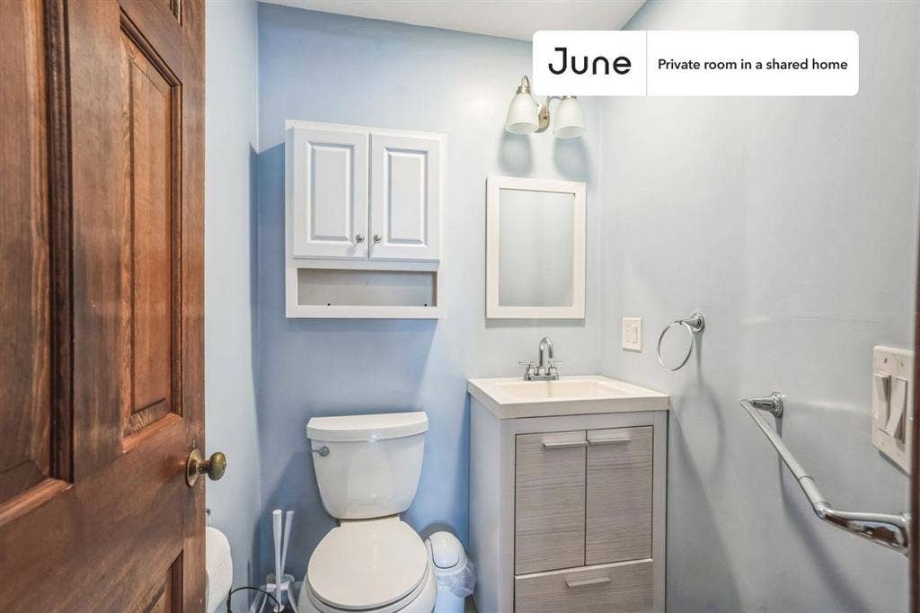 4 BR in Boston