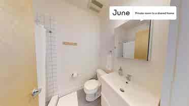 6 BR in New York City