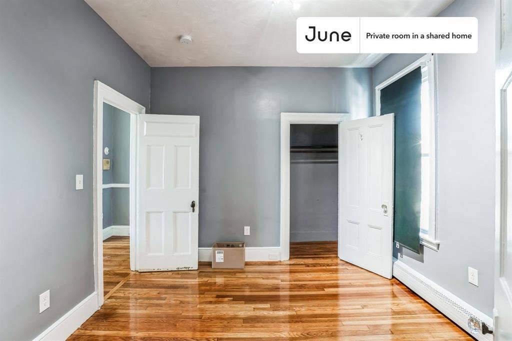 4 BR in Boston