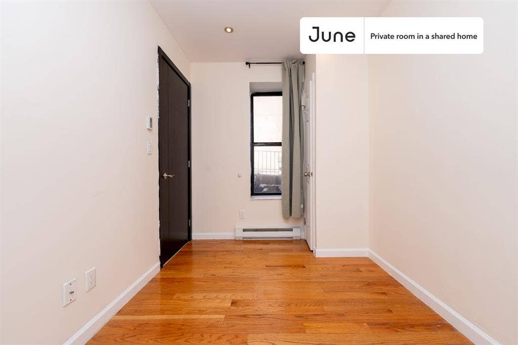 4 BR in New York City