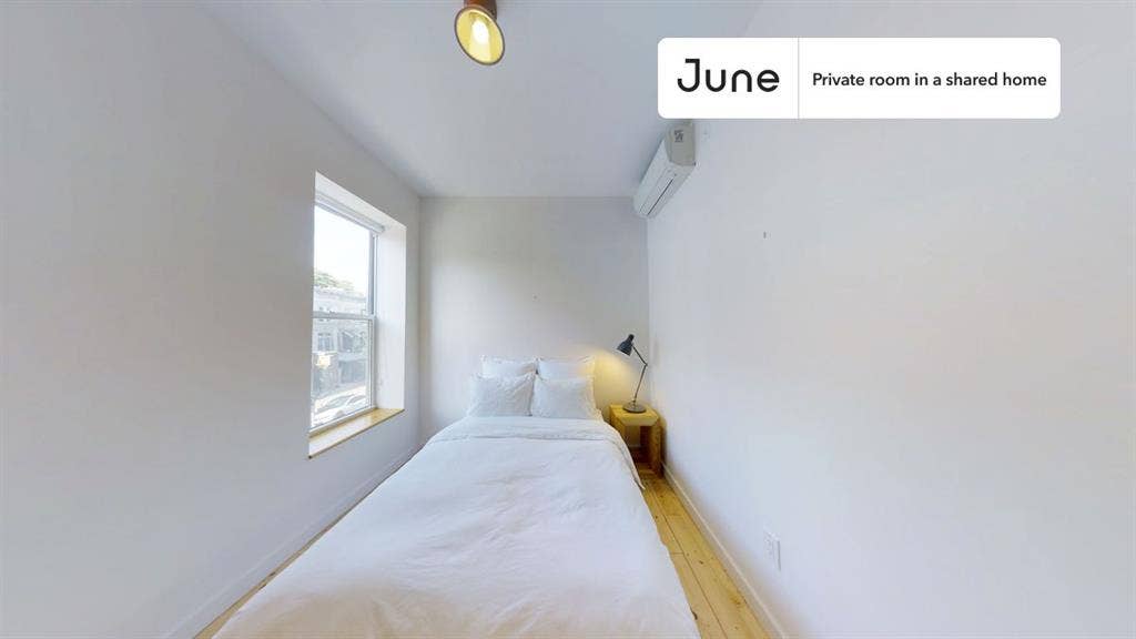 4 BR in New York City