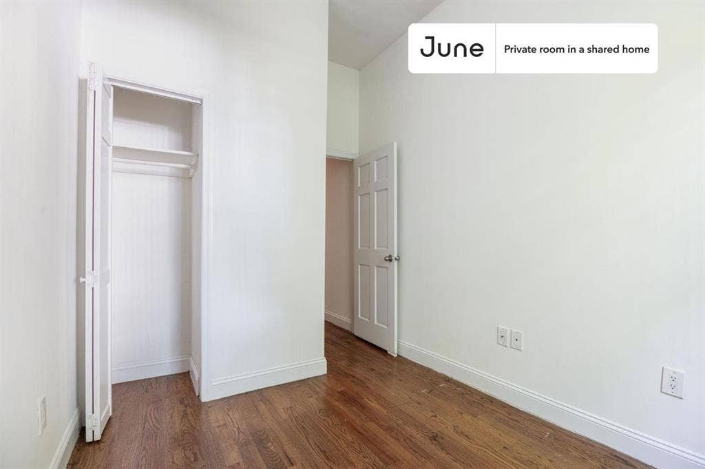 4 BR in New York City