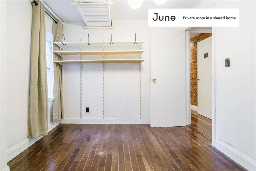 5 BR in New York City