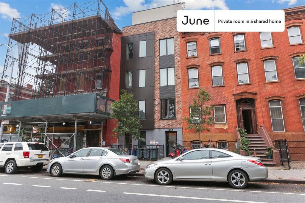 4 BR in New York City