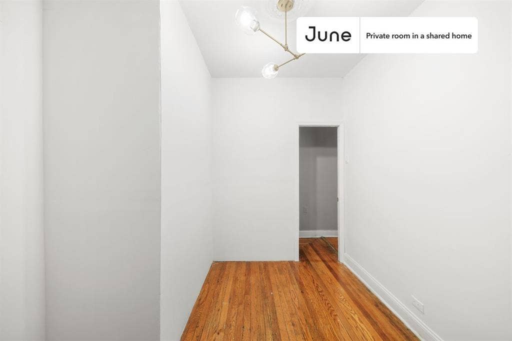 3 BR in New York City