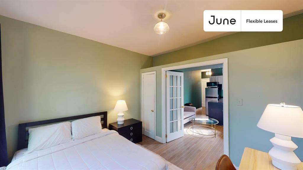1 BR in New York City