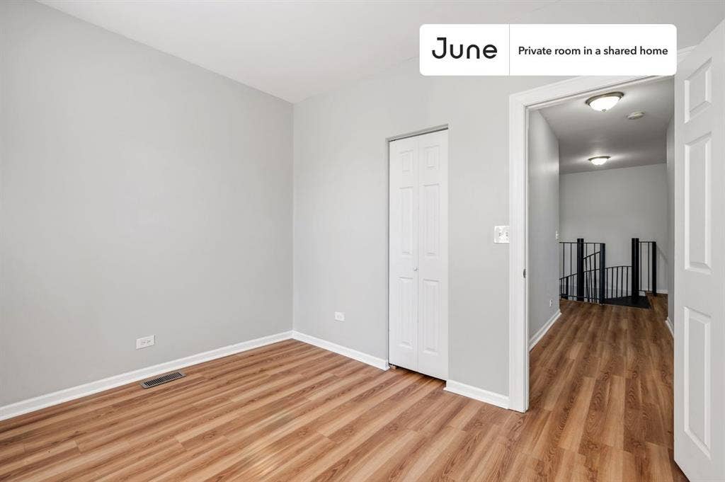 4 BR in Chicago