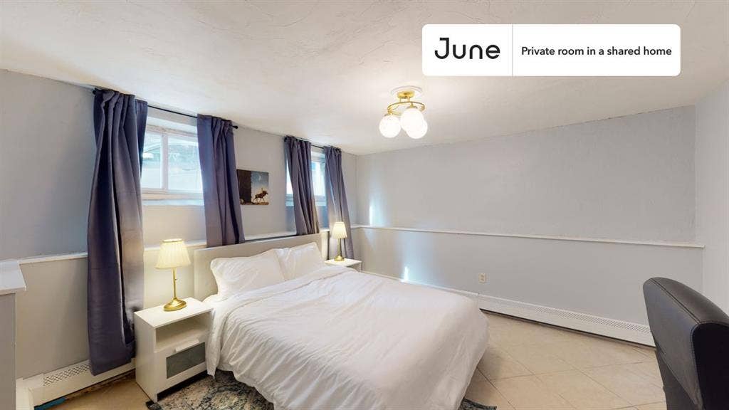 6 BR in Boston