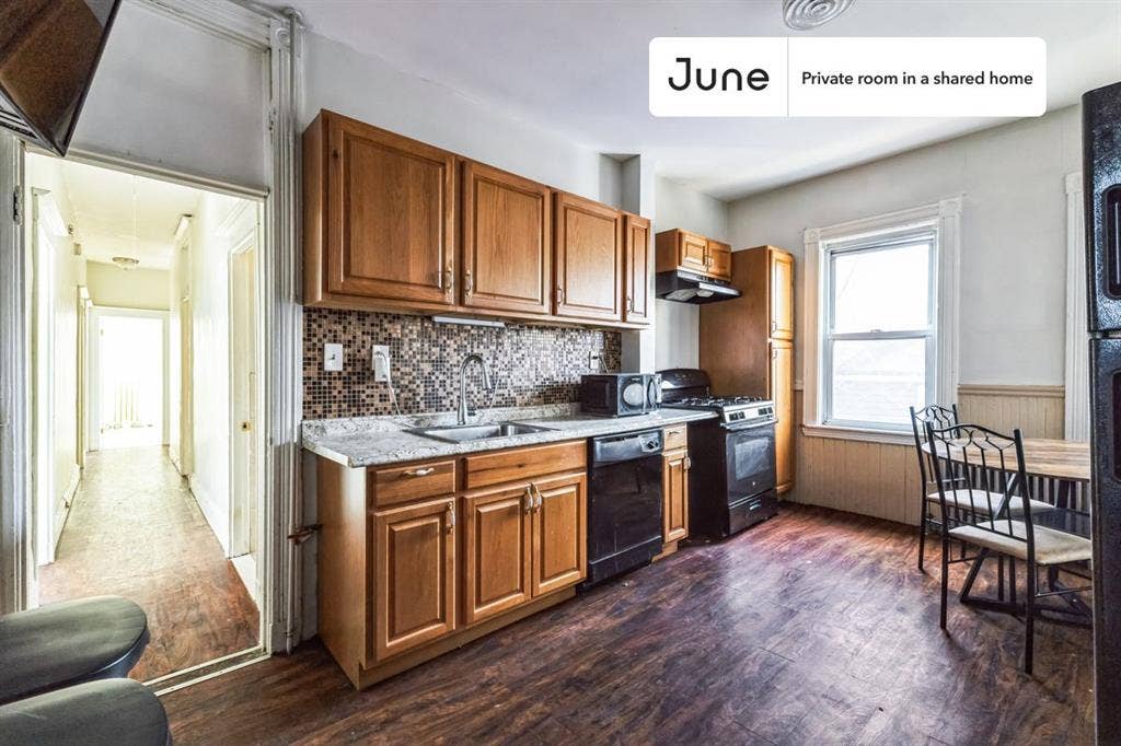 5 BR in Boston