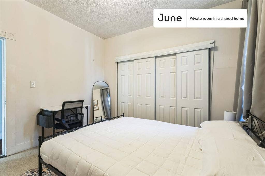 5 BR in Boston
