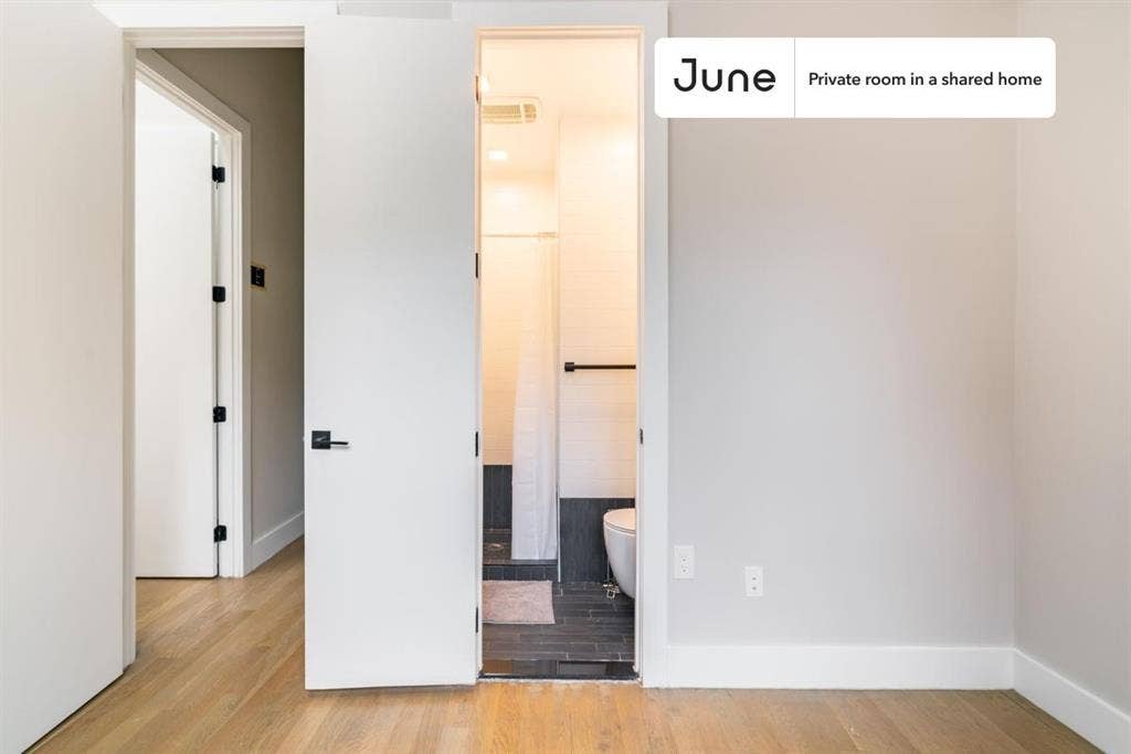 6 BR in New York City