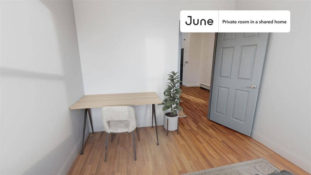 4 BR in New York City