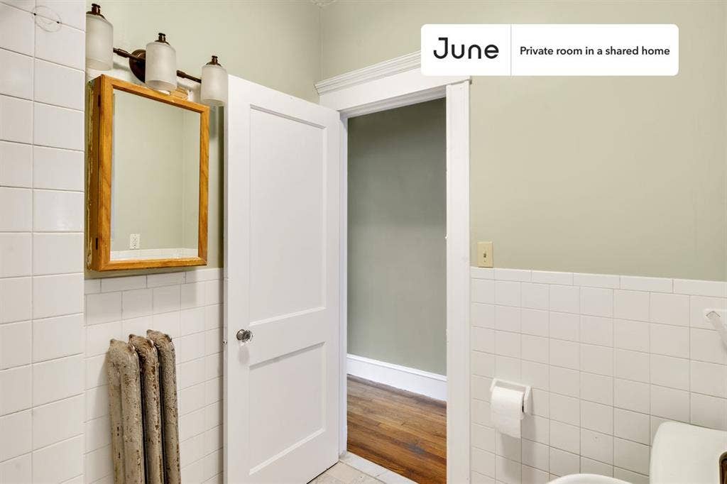 3 BR in Boston
