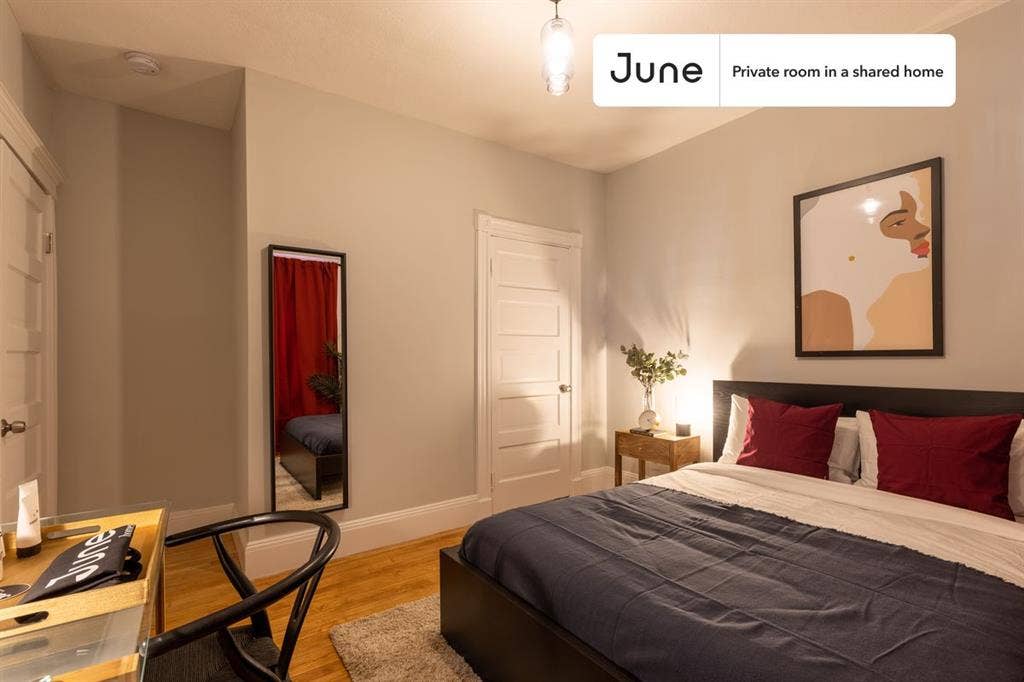 4 BR in Boston
