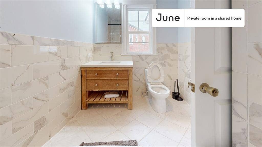 7 BR in Washington DC