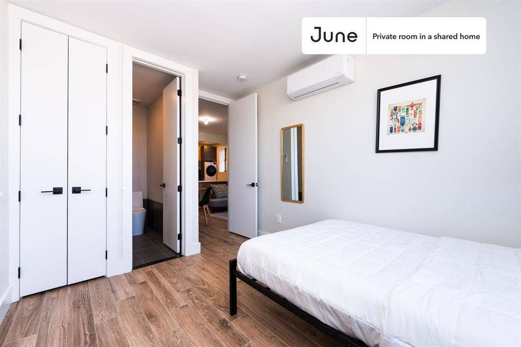 2 BR in New York City
