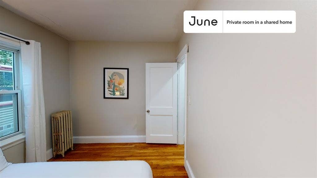4 BR in Boston