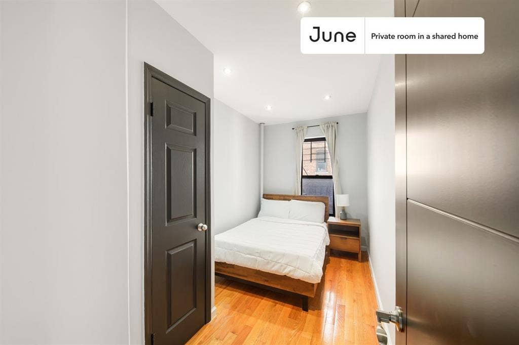 4 BR in New York City