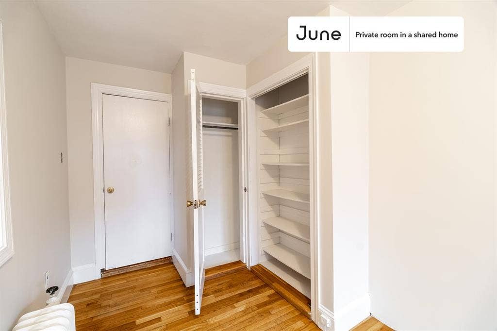 4 BR in Boston
