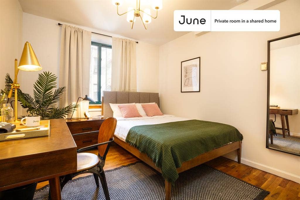 5 BR in New York City