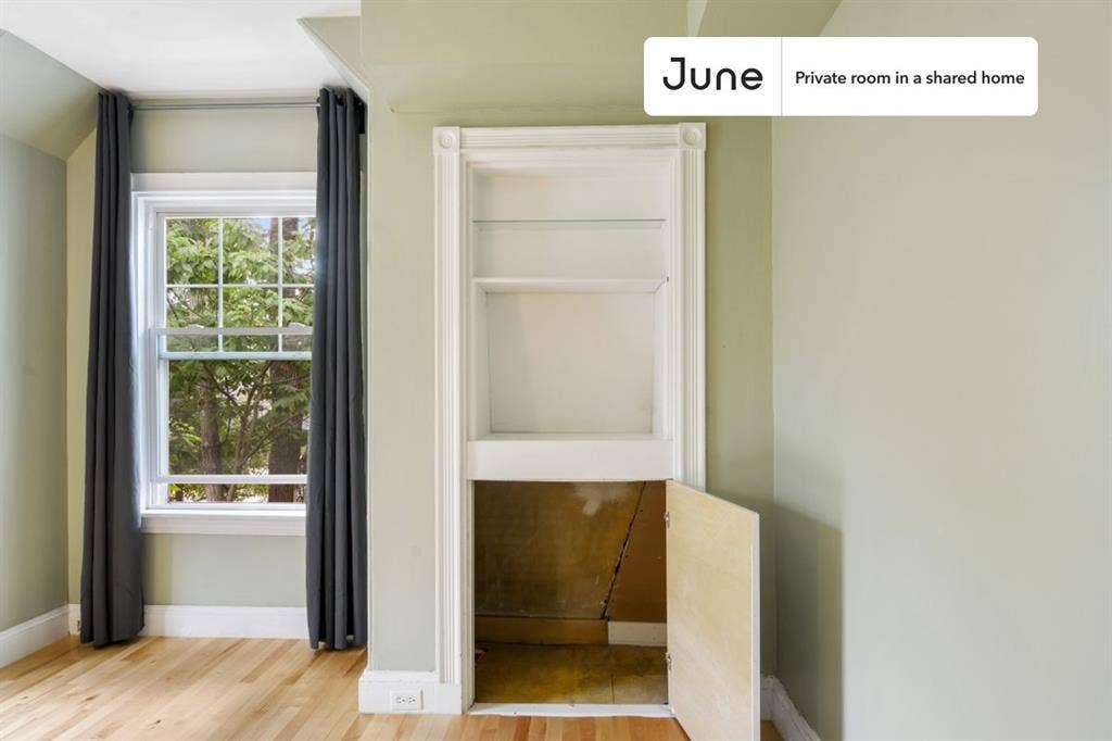 7 BR in Boston