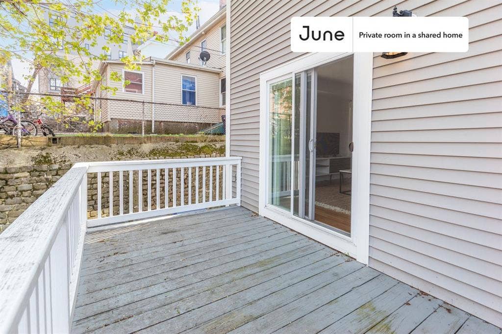 4 BR in Boston