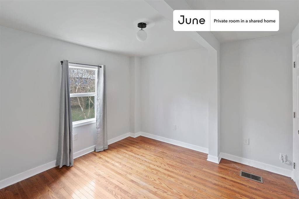 2 BR in Washington DC