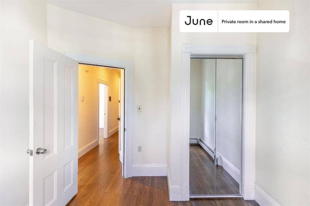 3 BR in Boston