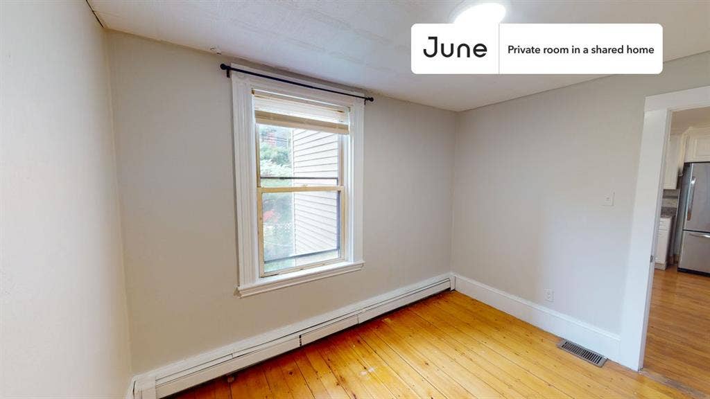 4 BR in Boston