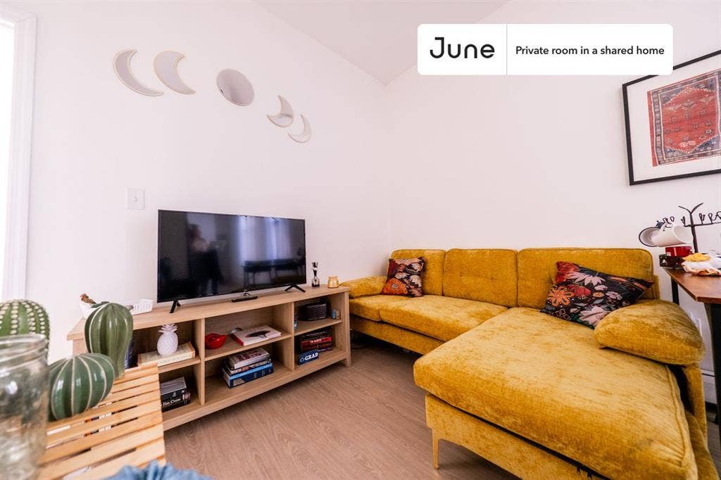 2 BR in New York City