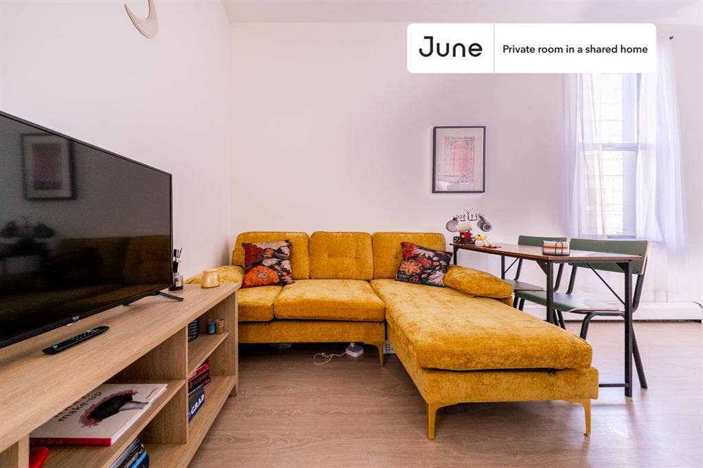 2 BR in New York City
