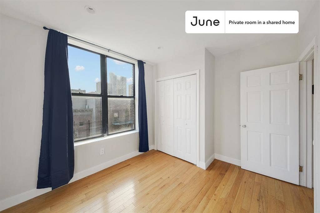 4 BR in New York City