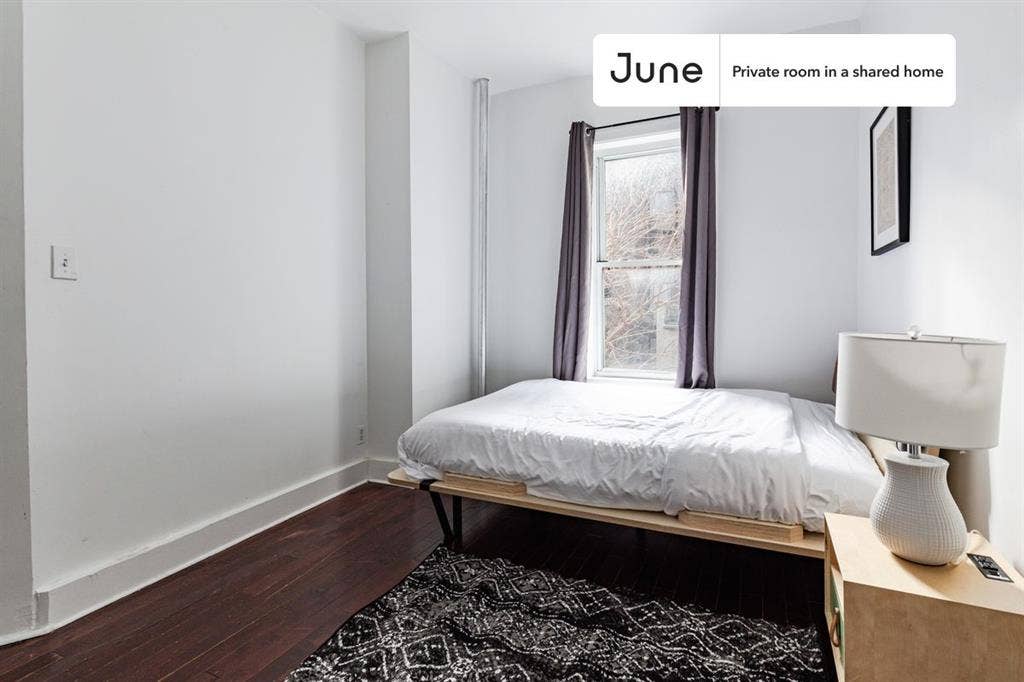 3 BR in New York City