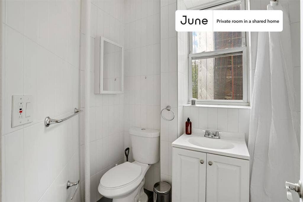 4 BR in New York City