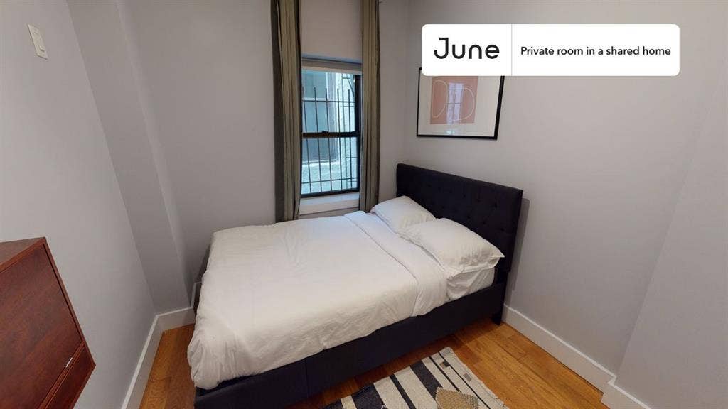 5 BR in New York City