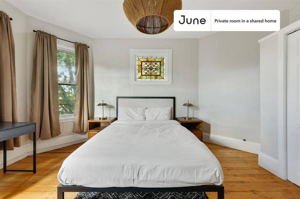 4 BR in Boston