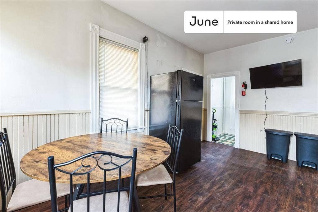 5 BR in Boston