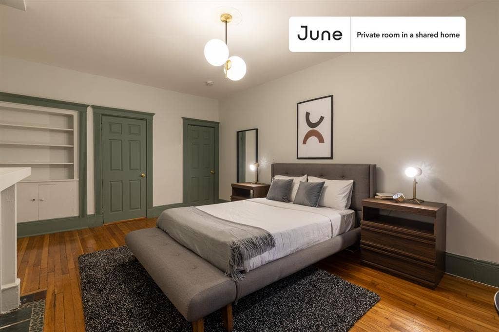 4 BR in Boston