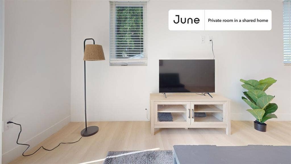 4 BR in Los Angeles