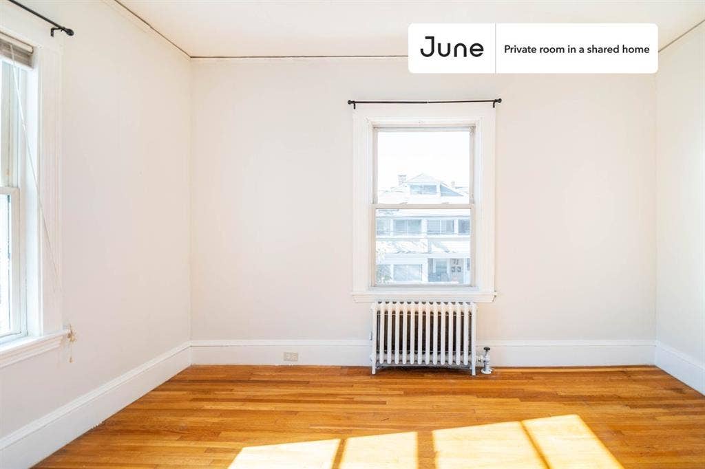7 BR in Boston