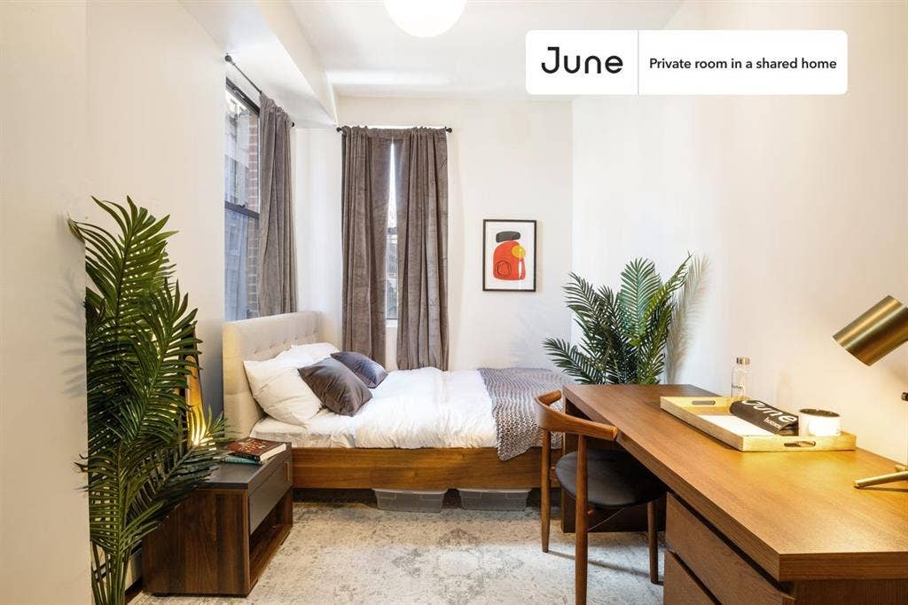3 BR in New York City