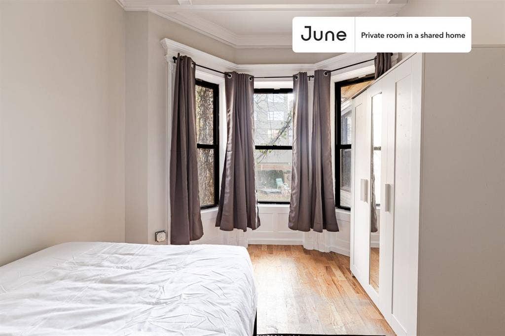 3 BR in New York City