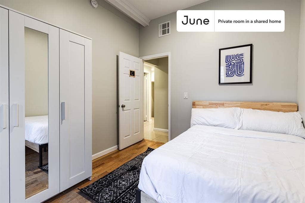 3 BR in New York City