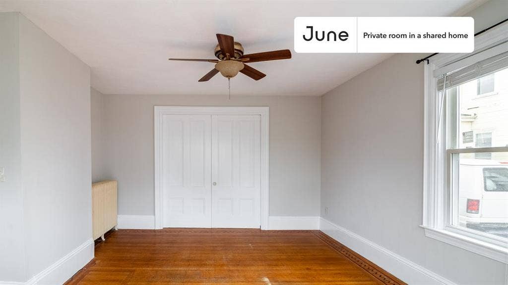 3 BR in Boston