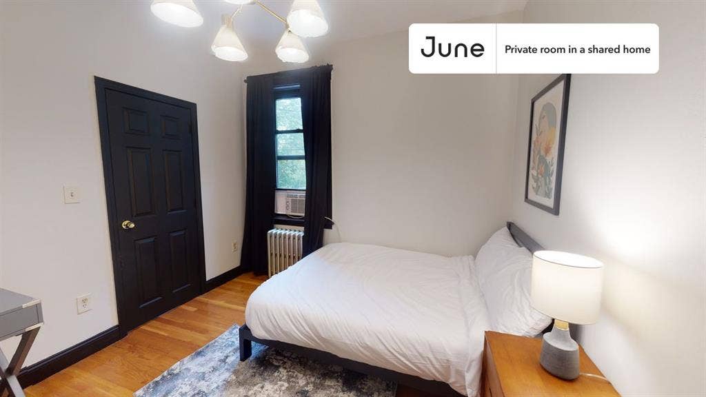 4 BR in Boston