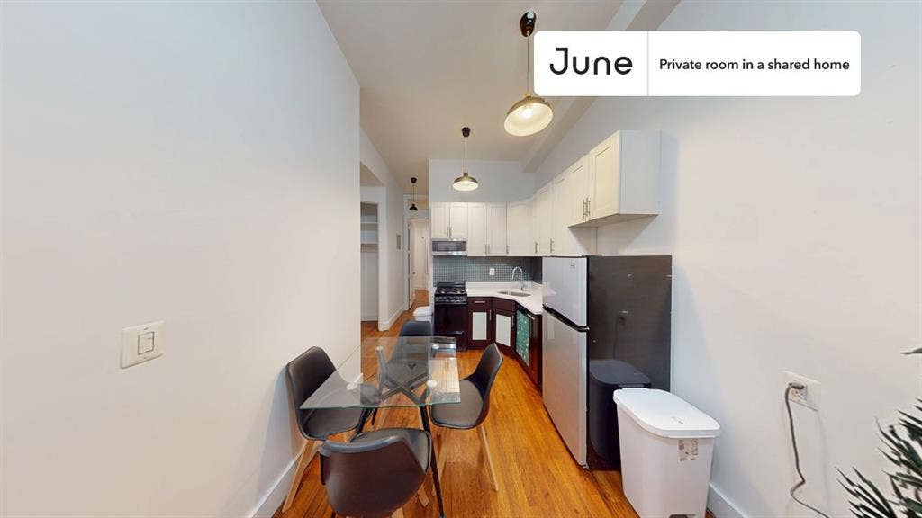 3 BR in New York City