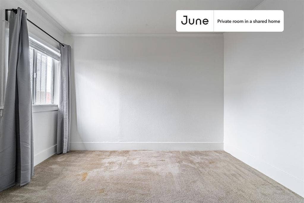4 BR in Los Angeles