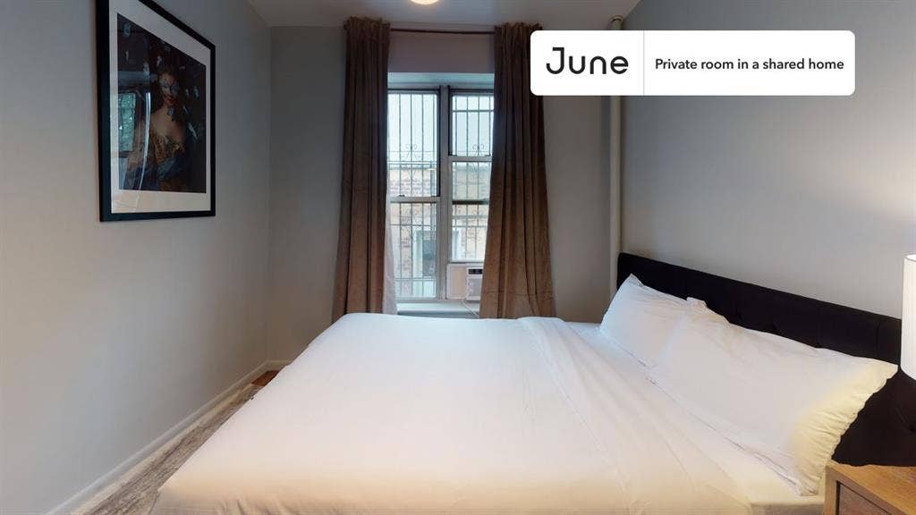 4 BR in New York City