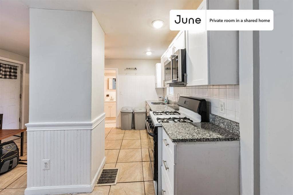 3 BR in Boston