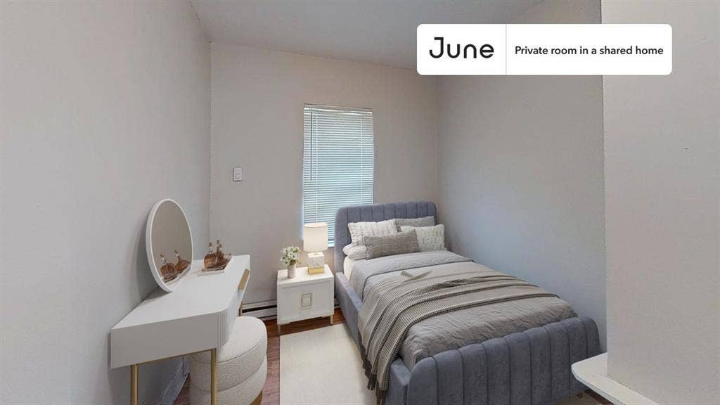 3 BR in Boston